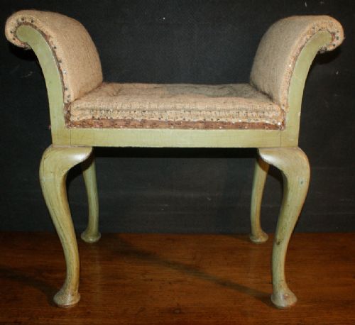 Cableg Stool