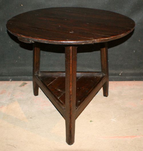 Welsh Pine Cricket Table