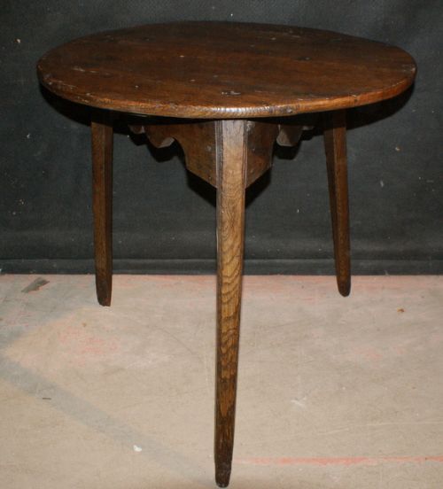 Welsh Oak Cricket Table