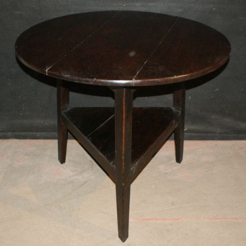 Oak Cricket Table