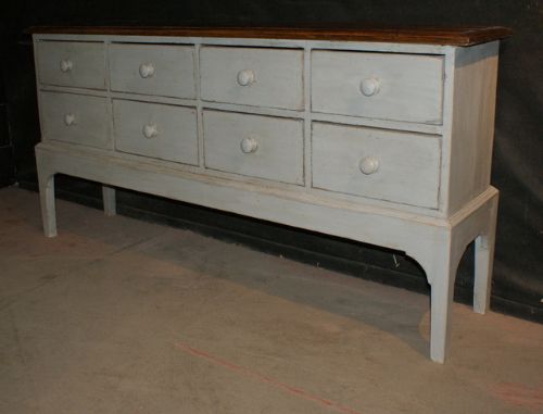 Bank of 8 Drawers