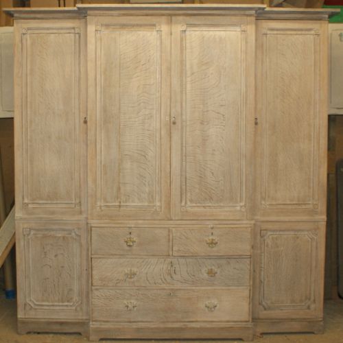English Housekeepers Cupboard