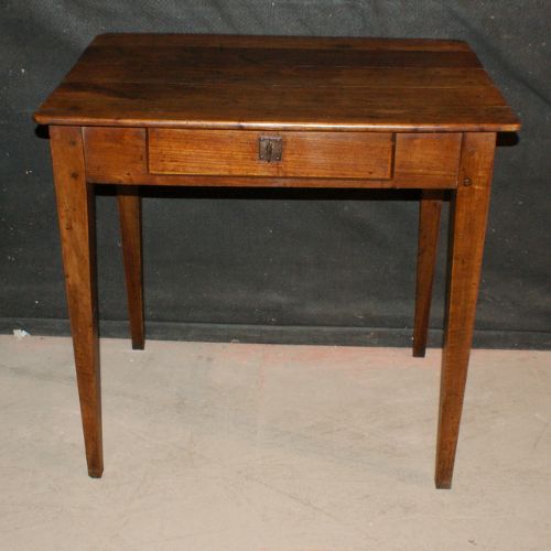 French Lamp Table