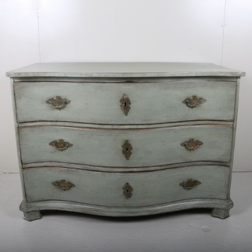 Wonderful Serpentine Commode