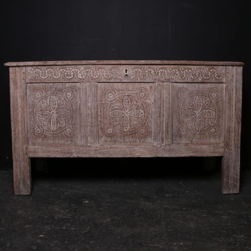 Bleached Coffer