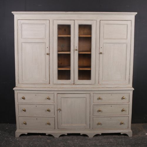 Welsh Housemaids Cupboard