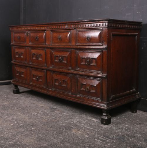 Wondeful Chest of Drawers