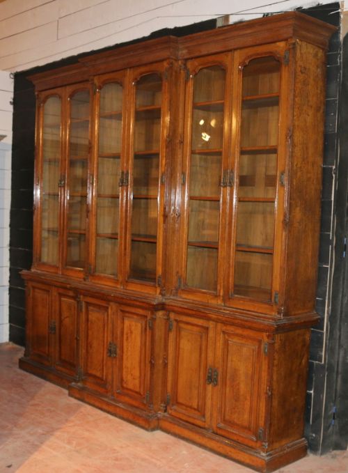 Breakfront Country House Bookcase