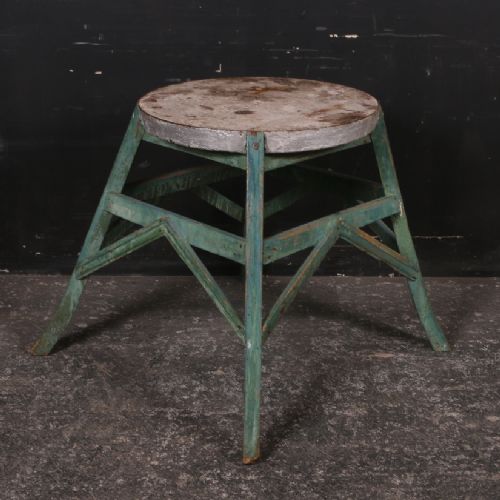 Circular Lamp Table