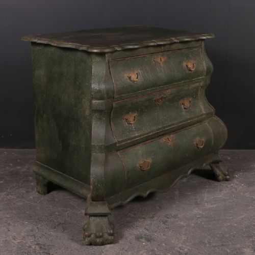 Dutch Bombe Commode