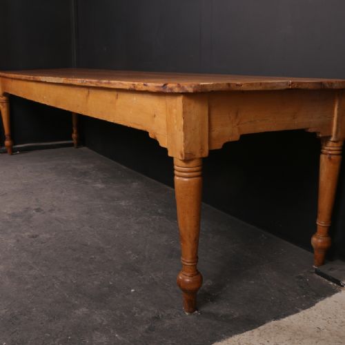 Pine Farmhouse Table