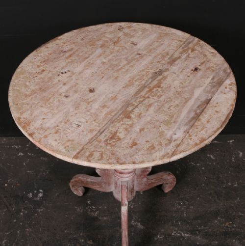 Swedish Lamp Table