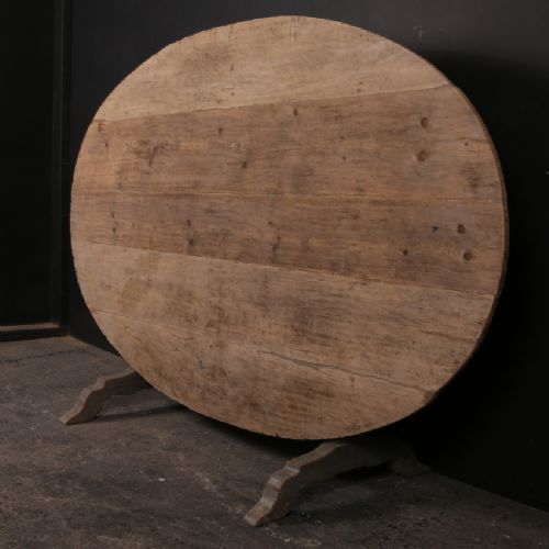 Oval Wine Tasting Table
