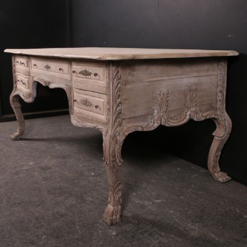 Stunning Italian Oak Desk