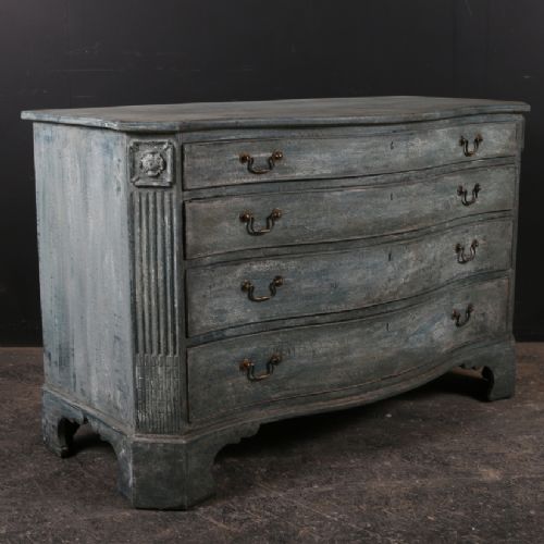 Wonderful Serpentine Commode