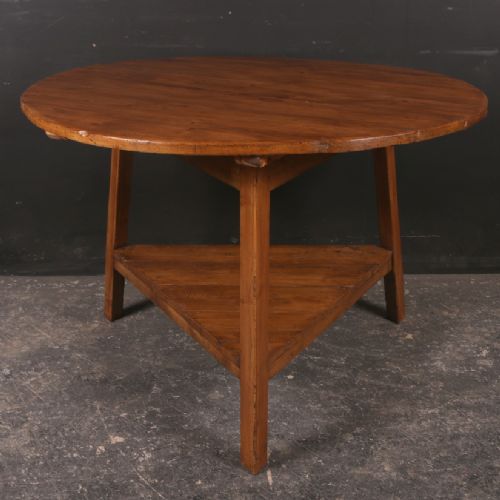 Welsh Pine Cricket Table