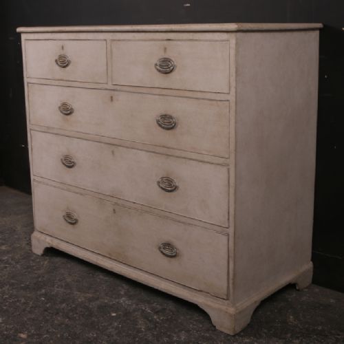 English Chest of Drawers
