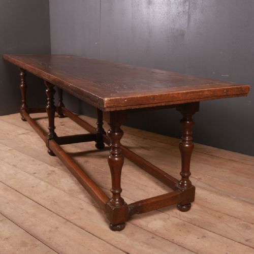 French Walnut Drapers Table