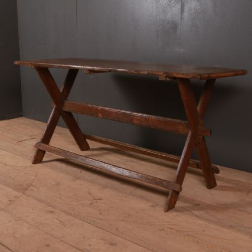 English Tavern Table