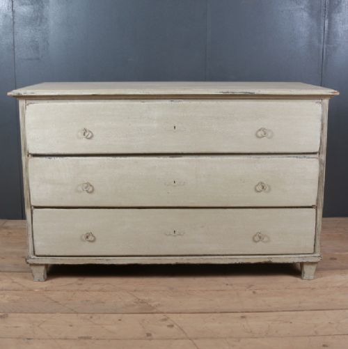 Austrian Commode