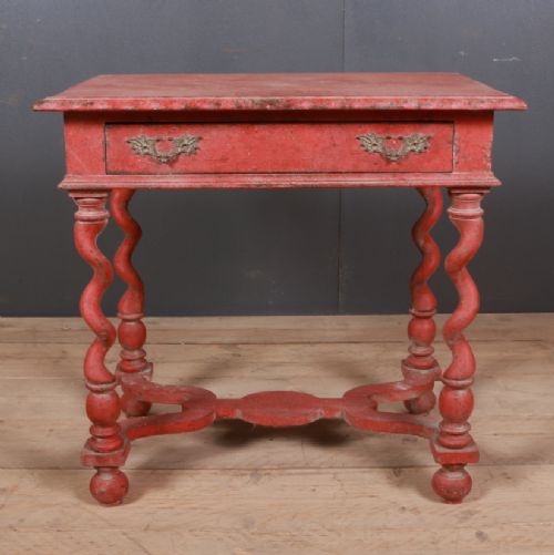French Lamp Table