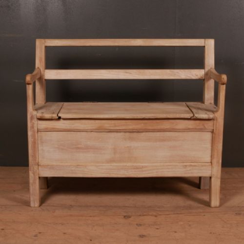 French Oak Settle