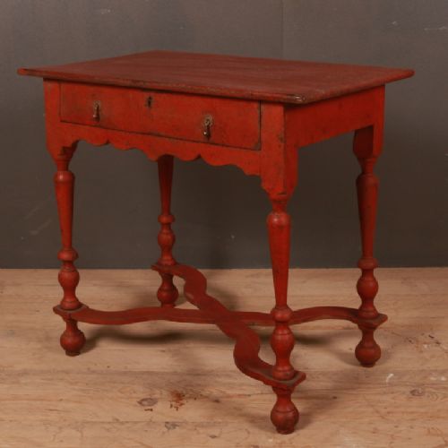 English Lamp Table