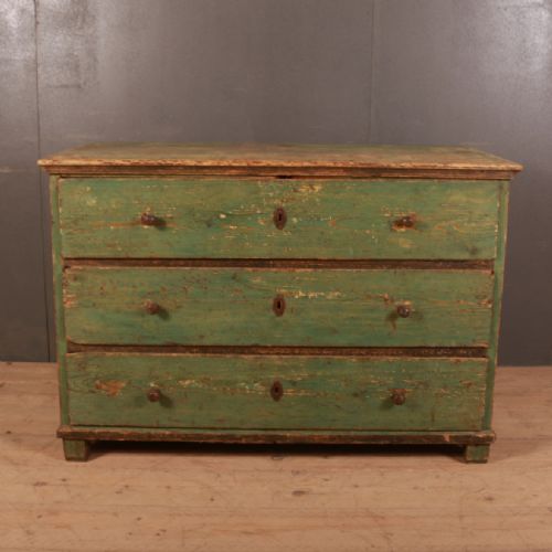 Austrian Commode