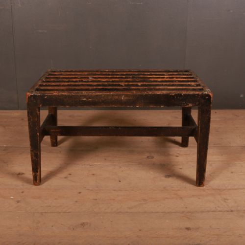 Luggage Stand