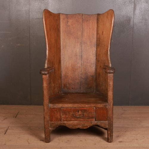 Pine Lambing Chair