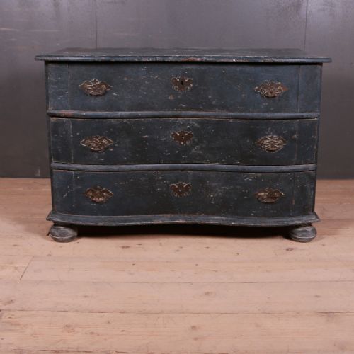 Austrian Commode