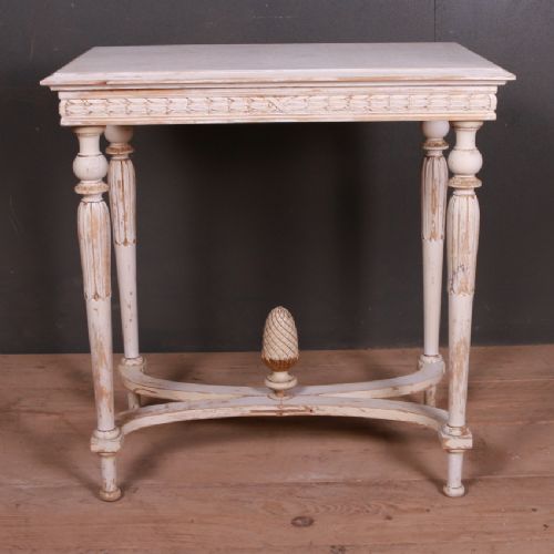 Swedish Lamp Table