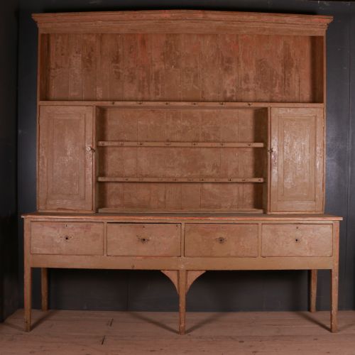 Country House Dresser