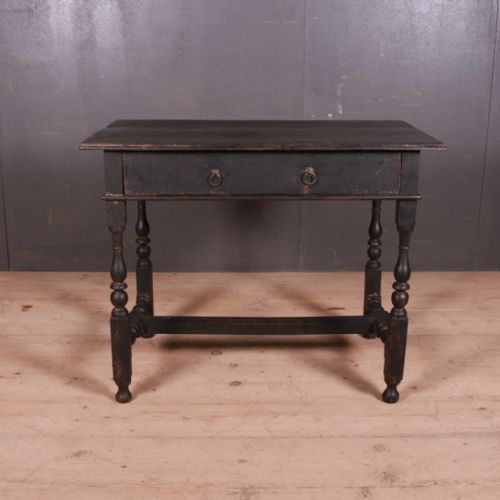 English Oak Side/lamp Table