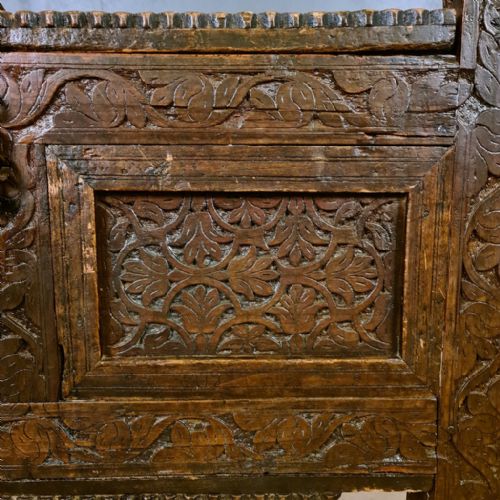 CHIP CARVED COFFER - ADDITIONAL PHOTO 3