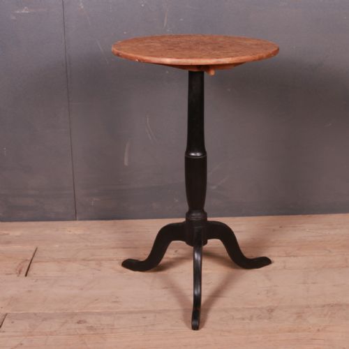 Swedish Lamp Table