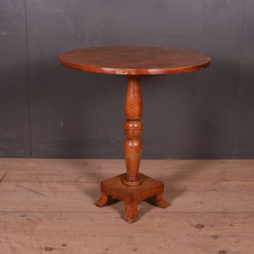 Swedish Lamp Table