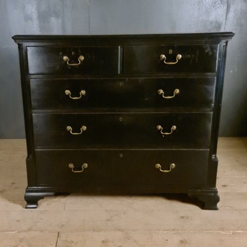 English Oak Chest of Drawers