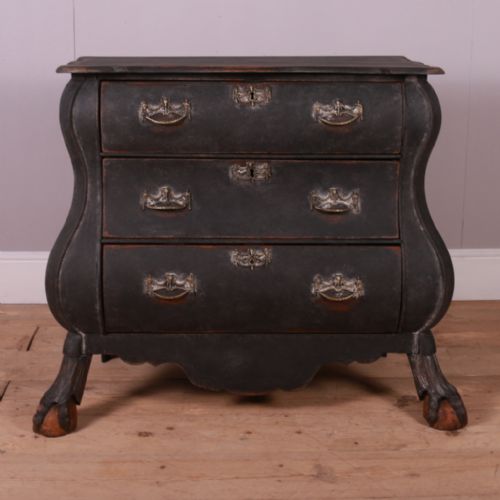 Small Dutch Commode
