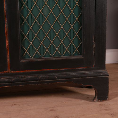PAIR OF SCOTTISH BOOKCASES - ADDITIONAL PHOTO 2