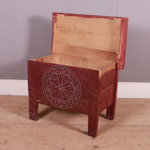 ORIGINAL PAINTED DOWRY CHEST - ADDITIONAL PHOTO 4