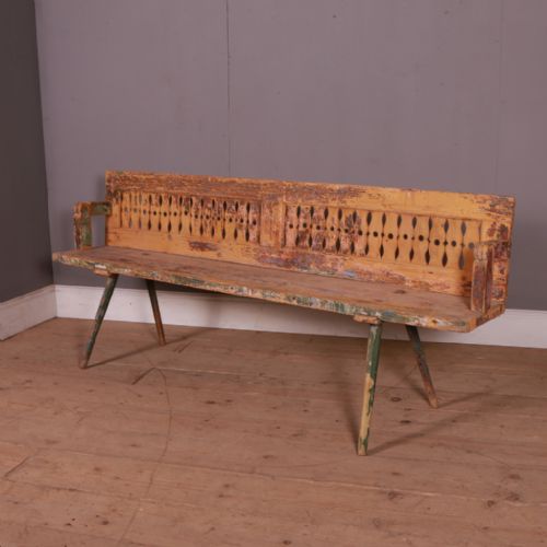 Rustic Bavarian Settle
