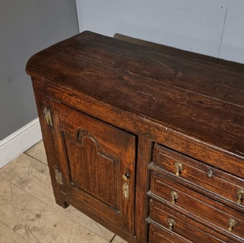 18TH CENTURY ENGLISH DRESSER BASE - ADDITIONAL PHOTO 3