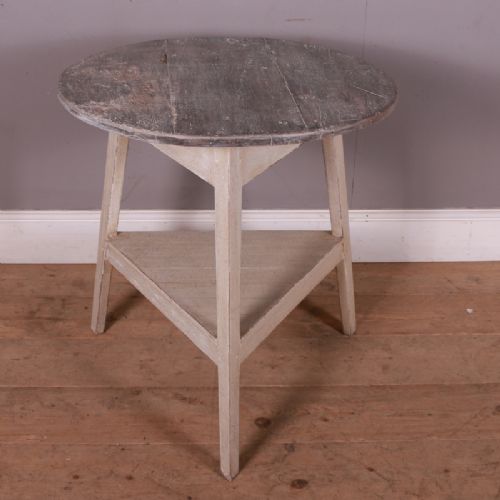 Welsh Oak Cricket Table
