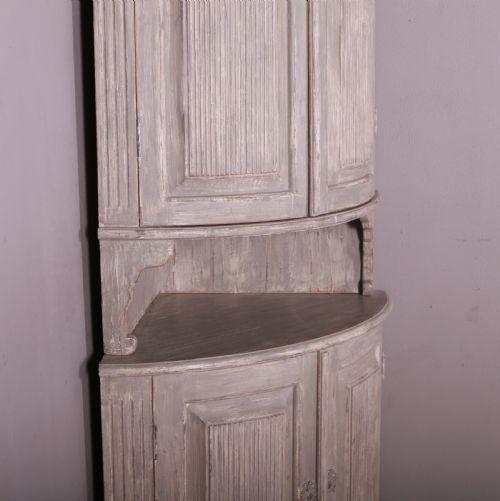 SWEDISH BOWFRONTED CORNER CUPBOARD - ADDITIONAL PHOTO 4