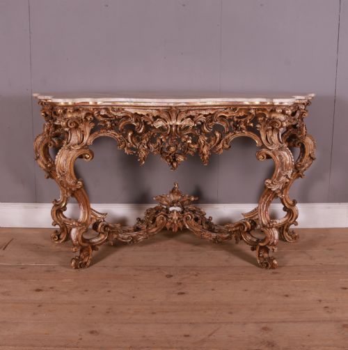 Italian Carved Giltwood Console Table