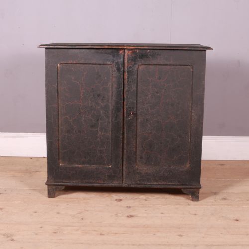 English Painted Pine Buffet
