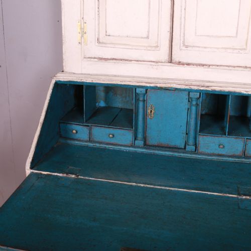 18TH CENTURY ENGLISH BUREAU BOOKCASE - ADDITIONAL PHOTO 9