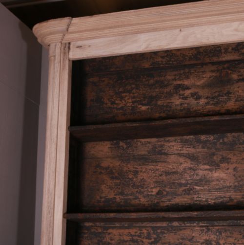 18TH CENTURY FRENCH BLEACHED OAK BOOKCASE - ADDITIONAL PHOTO 1