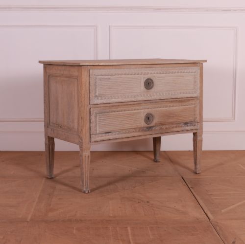18th Century Bleached Oak Commode